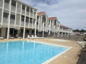 Appartement 200m de l'océan avec piscine extérieure